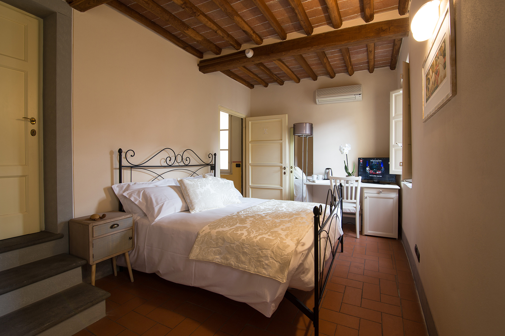 CAMERE - 08 SCATTOLO - 006